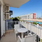 Hotella &