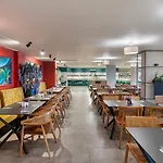 Hotella & Hotel 4*