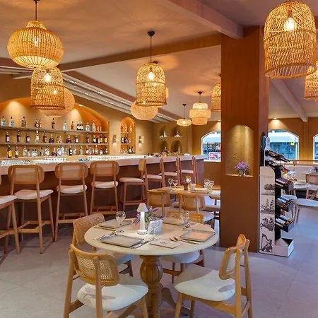 Hotel Hotella & Serik