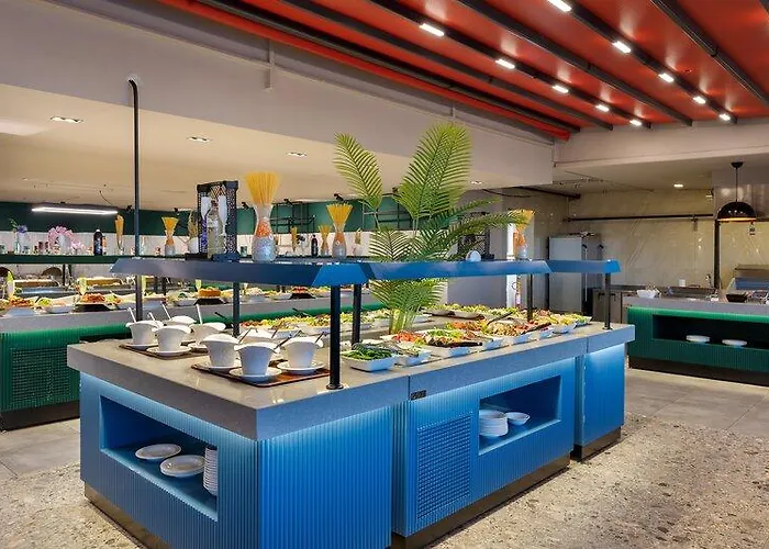 Hotella & 4* 塞里克